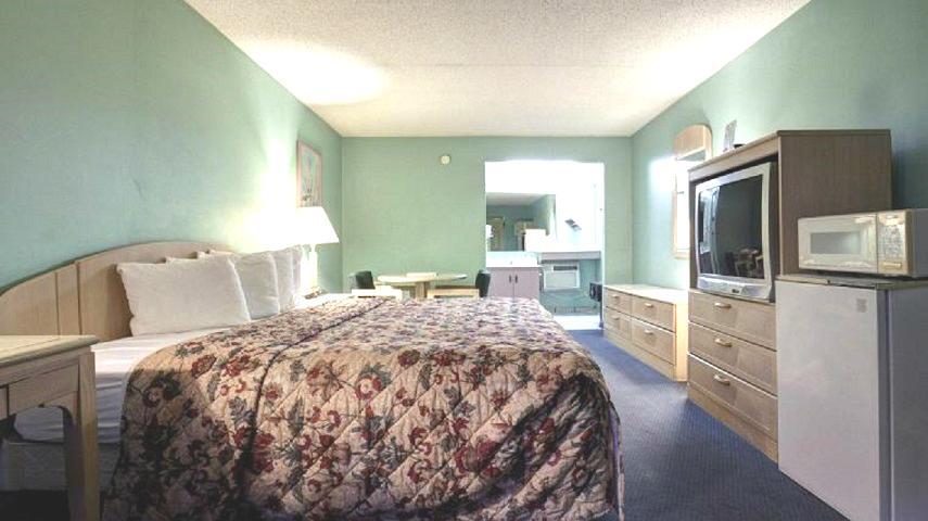 Rodeway Inn Clearwater-Dunedin Zewnętrze zdjęcie
