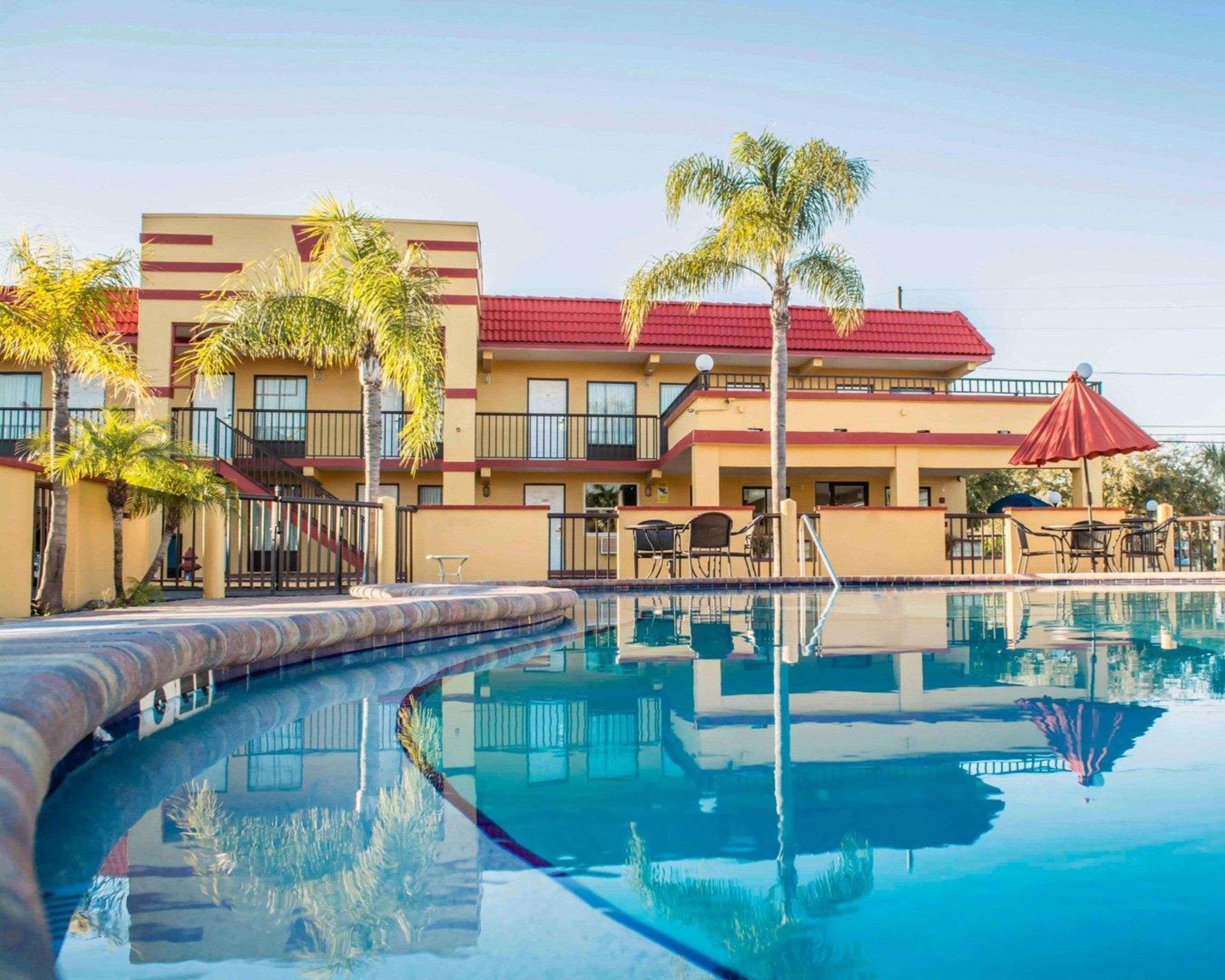 Rodeway Inn Clearwater-Dunedin Zewnętrze zdjęcie